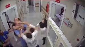 دستور پیگیری فوری حمله خشونت‌آمیز به پزشک