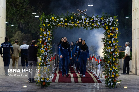 بدرقه کاروان اعزامی ایران به بحرین و ریاض