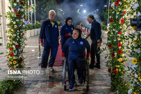 بدرقه کاروان اعزامی ایران به بحرین و ریاض