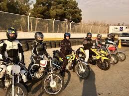 مطالبه بانوان برای موتورسواری به‌حق است