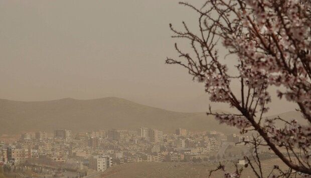 منشا ریزگردهای تبریز فرامرزی است