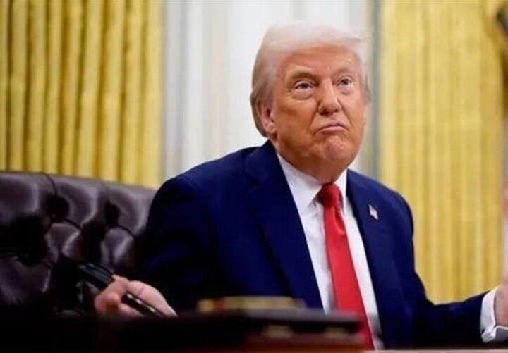 ترامپ: عراق آنقدر نفت دارد که نمی‌داند با آن چه کند!