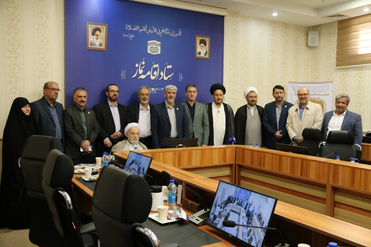 حجت‌الاسلام قرائتی: تربیت معلمان مؤمن و قرآن‌محور باید در اولویت دانشگاه فرهنگیان باشد