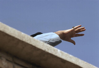 ولی فقیه تا کجا باید برای رسیدگی به مشکلات جامعه ورود کند؟