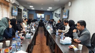 میز تخصصی رفع چالش‌های تجاری در شیرازاکسپو برگزار شد