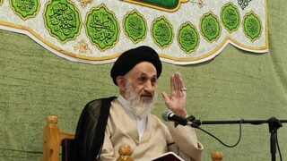 آیت الله هاشمی علیا بیان کرد: آنان که قدر خود را دانستند و برای اکمال ایمان و عمل کوشیدند، به رفعت رسیدند