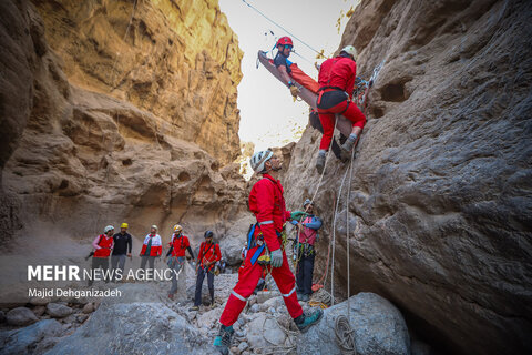 ششمین اردوی «غارنوردی و مانور کشوری امداد و نجات» در یزد