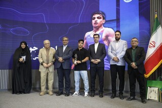 برترین‌های ورزش خراسان رضوی معرفی شدند / «نشان کاوه» به احمد جوان رسید