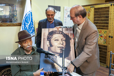 عکس روز | مراسم شصت سالگی تماشاخانه سنگلج