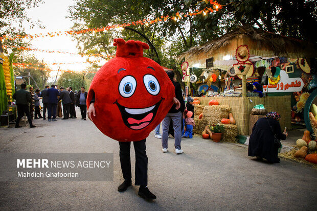 قلندرشریف: سومین جشنواره «عطر و طعم پاییز» در مشهد برگزار می شود