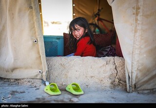 تک عکس | لبخند زیبای یک دختر عشایری