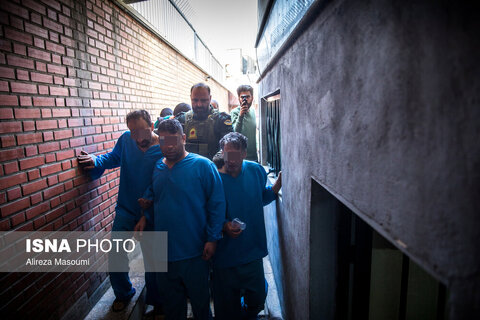 عکس روز | دستگیری سارقان خشن در تهران