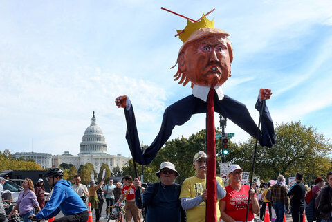 تصاویری از اعتراضات ضد ترامپ، جنبش «بدون پادشاه» در سراسر آمریکا