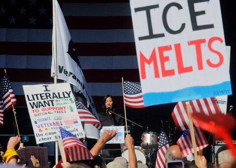 تصاویری از اعتراضات ضد ترامپ، جنبش «بدون پادشاه» در سراسر آمریکا