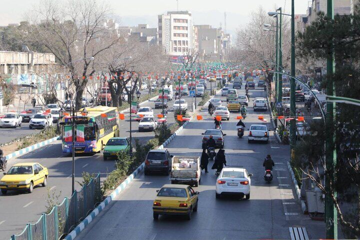 تعریض خیابان پیروزی برای کاهش ترافیک در دستور کار است