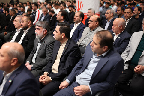 دیدار قهرمانان و مدال‌آوران ورزشی و المپیادهای علمی جهانی با رهبر معظم انقلاب