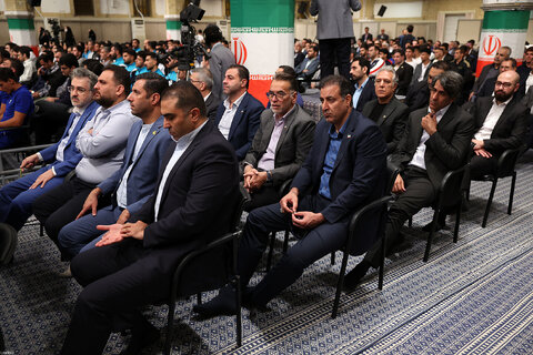 دیدار قهرمانان و مدال‌آوران ورزشی و المپیادهای علمی جهانی با رهبر معظم انقلاب