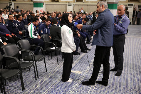 دیدار قهرمانان و مدال‌آوران ورزشی و المپیادهای علمی جهانی با رهبر معظم انقلاب