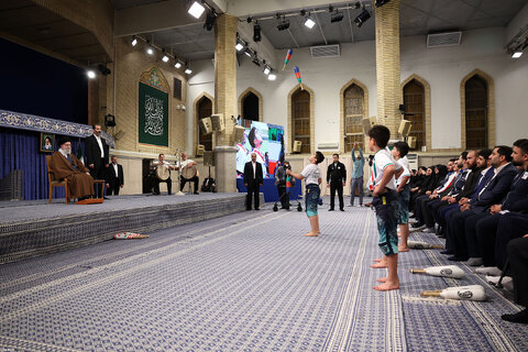 دیدار قهرمانان و مدال‌آوران ورزشی و المپیادهای علمی جهانی با رهبر معظم انقلاب