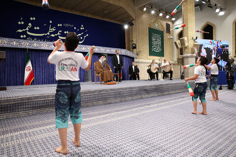 دیدار قهرمانان و مدال‌آوران ورزشی و المپیادهای علمی جهانی با رهبر معظم انقلاب