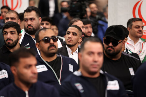 دیدار قهرمانان و مدال‌آوران ورزشی و المپیادهای علمی جهانی با رهبر معظم انقلاب