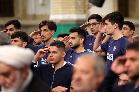 دیدار قهرمانان و مدال‌آوران ورزشی و المپیادهای علمی جهانی با رهبر معظم انقلاب