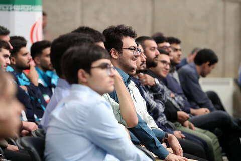 دیدار قهرمانان و مدال‌آوران ورزشی و المپیادهای علمی جهانی با رهبر معظم انقلاب