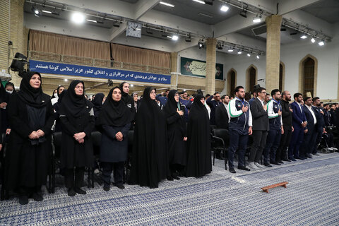 دیدار قهرمانان و مدال‌آوران ورزشی و المپیادهای علمی جهانی با رهبر معظم انقلاب