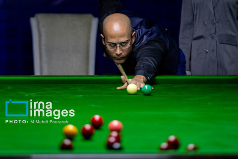 عکس روز | مسابقات اسنوکر «طهران کاپ»