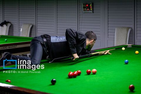 عکس روز | مسابقات اسنوکر «طهران کاپ»