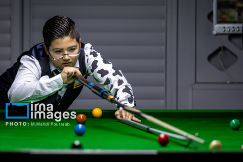 عکس روز | مسابقات اسنوکر «طهران کاپ»