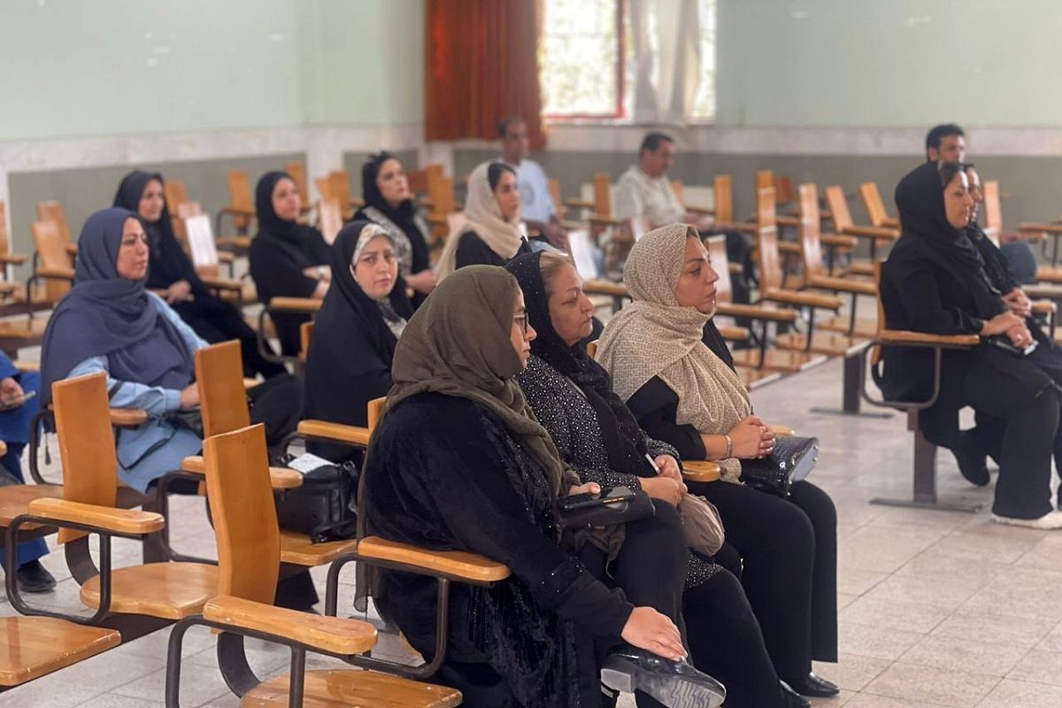 وزیر آموزش و پرورش: انجمن اولیا و مربیان باید یک سازمان شود