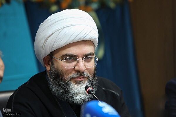 رئیس شورای توسعه فرهنگ قرآنی:
طرح «زندگی با آیه‌ها» به مطالبه‌ای ملی تبدیل شده است