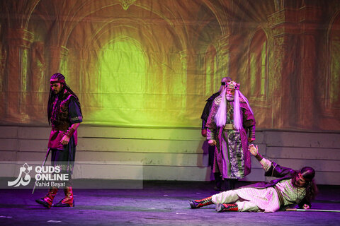 تئاتر «هیولا‌کُش» در تئاتر شهر مشهد