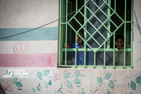 توزیع بسته های تحصیلی در روستاهای سیستان و بلوچستان