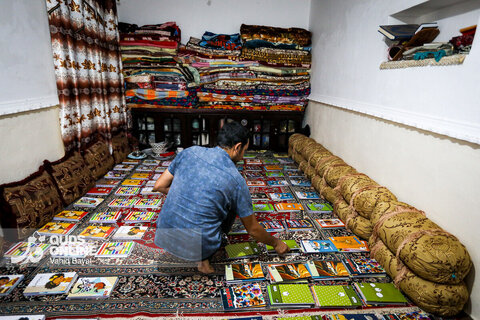 توزیع بسته های تحصیلی در روستاهای سیستان و بلوچستان