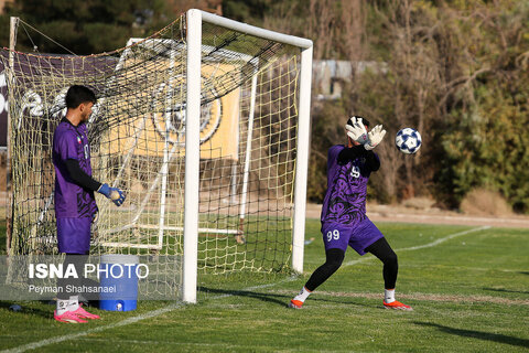 تمرین تیم فوتبال سپاهان پیش دیدار با آخال ترکمنستان