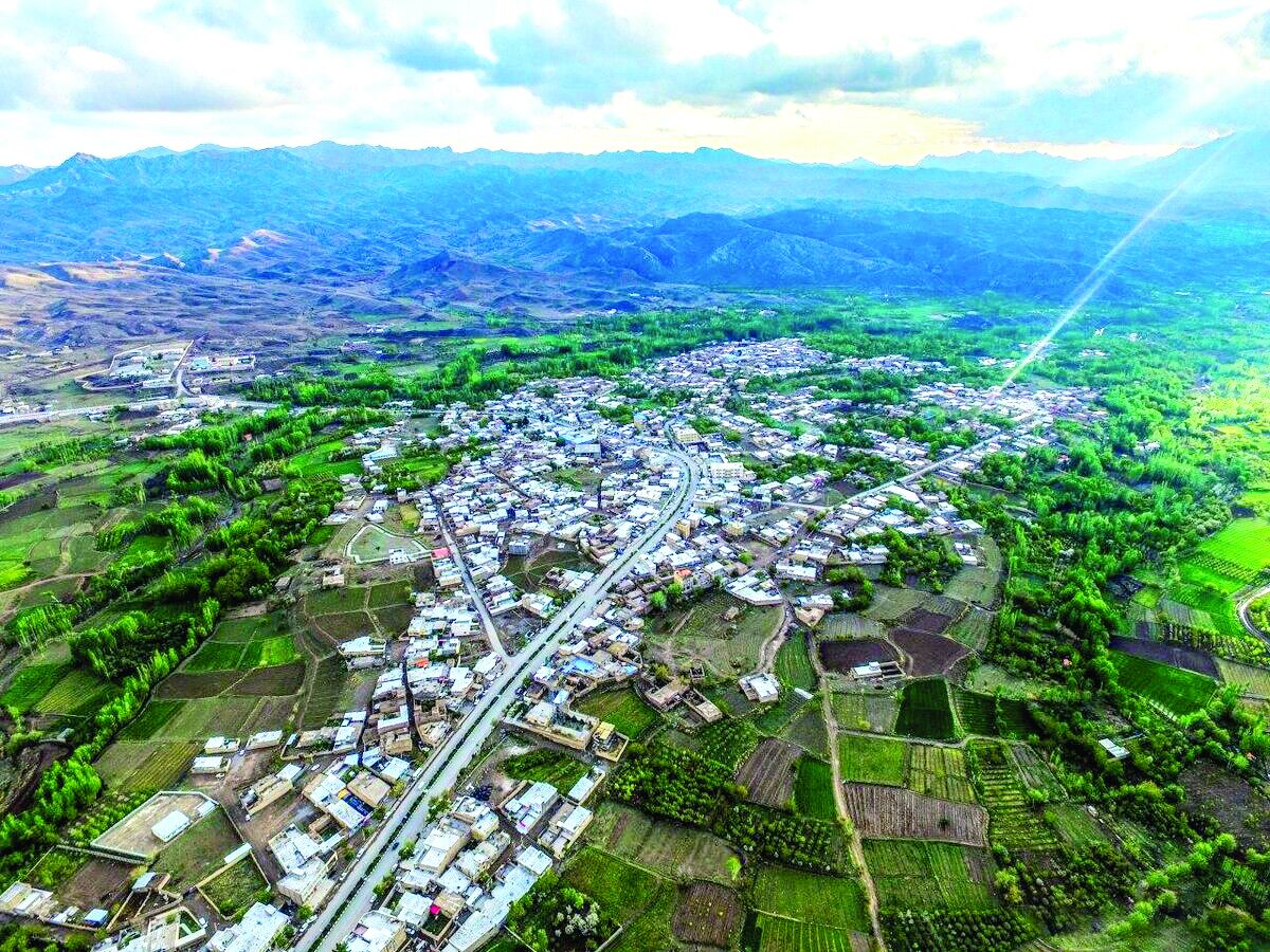 کوهسرخ؛ شهرستانی با ظرفیت پنهان و محرومیت‌ آشکار