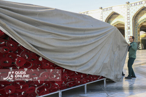 گزارش تصویری | خدمت فرش در حرم امام رضا (ع)