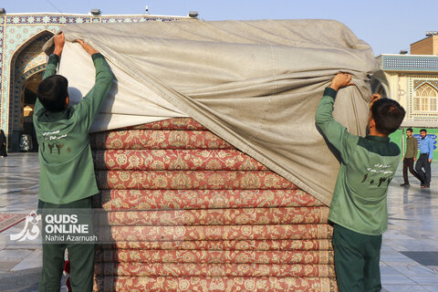 گزارش تصویری | خدمت فرش در حرم امام رضا (ع)