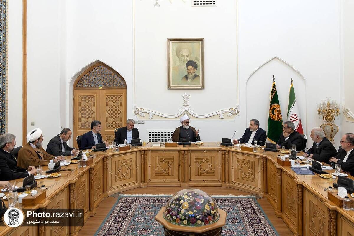 ضرورت نگاه ملی به مقوله زیارت/ امام رضا(ع) محور هدایت، آرامش و انسجام ملت ایران