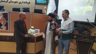 برگزاری آیین تکریم و معارفه دبیر کانون‌های خدمت رضوی گرمسار