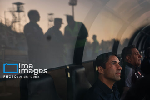 لیگ برتر فوتبال- پرسپولیس و ذوب آهن