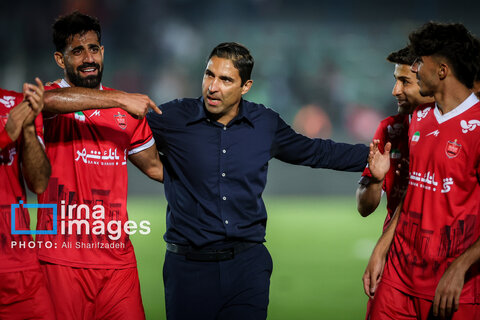 لیگ برتر فوتبال- پرسپولیس و ذوب آهن