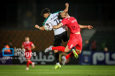 لیگ برتر فوتبال- پرسپولیس و ذوب آهن