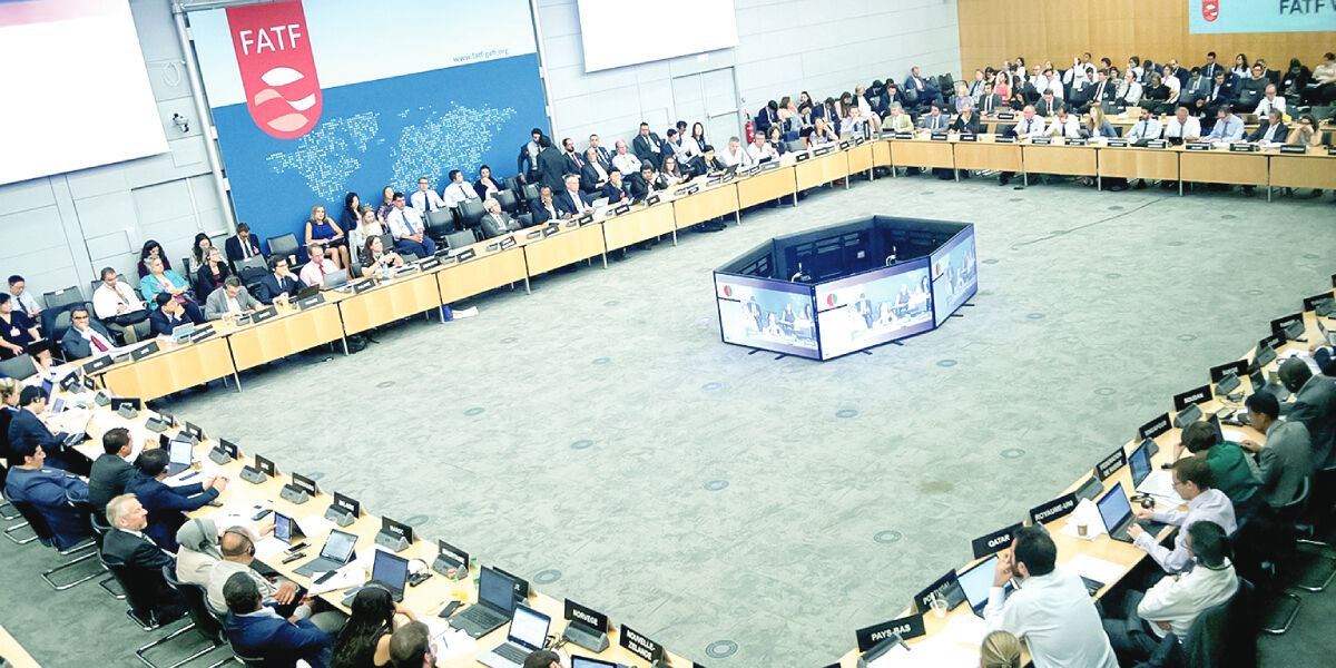 پاسخ سیاسی به اعتمادسازی ایران