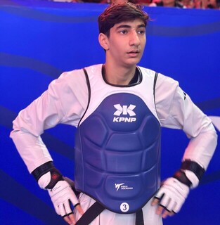 حذف مهدی رزمیان از تکواندو قهرمانی جهان/ پیروزی یزدانی برابر قهرمان جهان