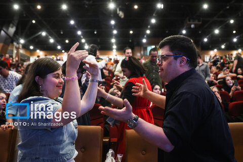 عکس روز | رویداد تفریحی و فرهنگی برای نوجوانان خاص