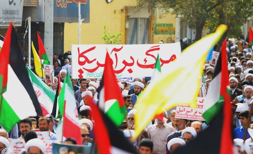 مؤلفه های کلیدی "الهیات مقاومت" کدام است؟