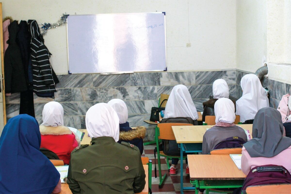 هشدار درباره مرگ مدرسه / معلمان به کارگران فرهنگی بدل شده‌اند